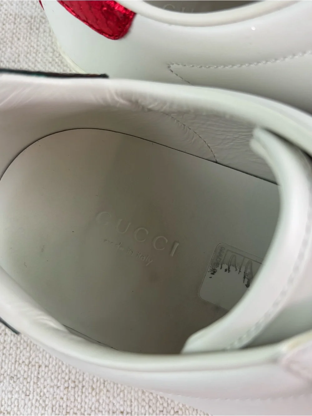 Gucci White Leather Sneakers with Red and Green Stripe and Red Heel